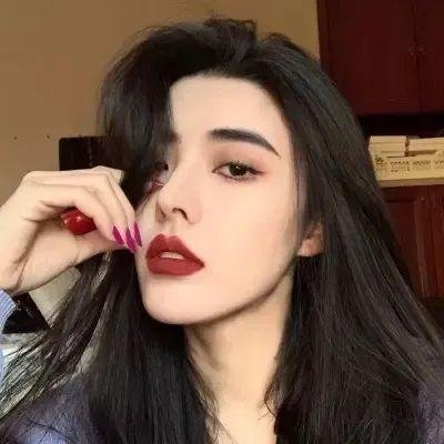 山河血泪美人恩