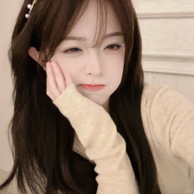 向下扭曲